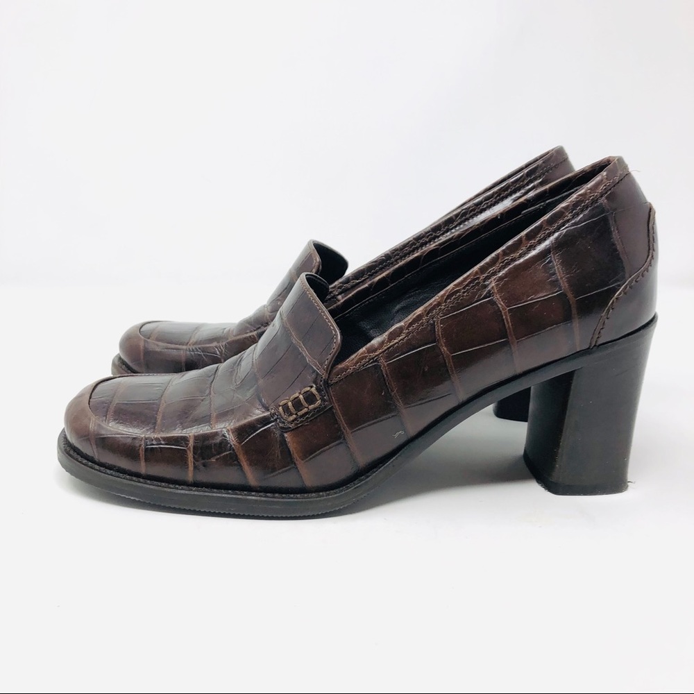 KENNETH COLE brown heeled leather loafers, made in Italy, size 8.5 - Picture 3 of 7